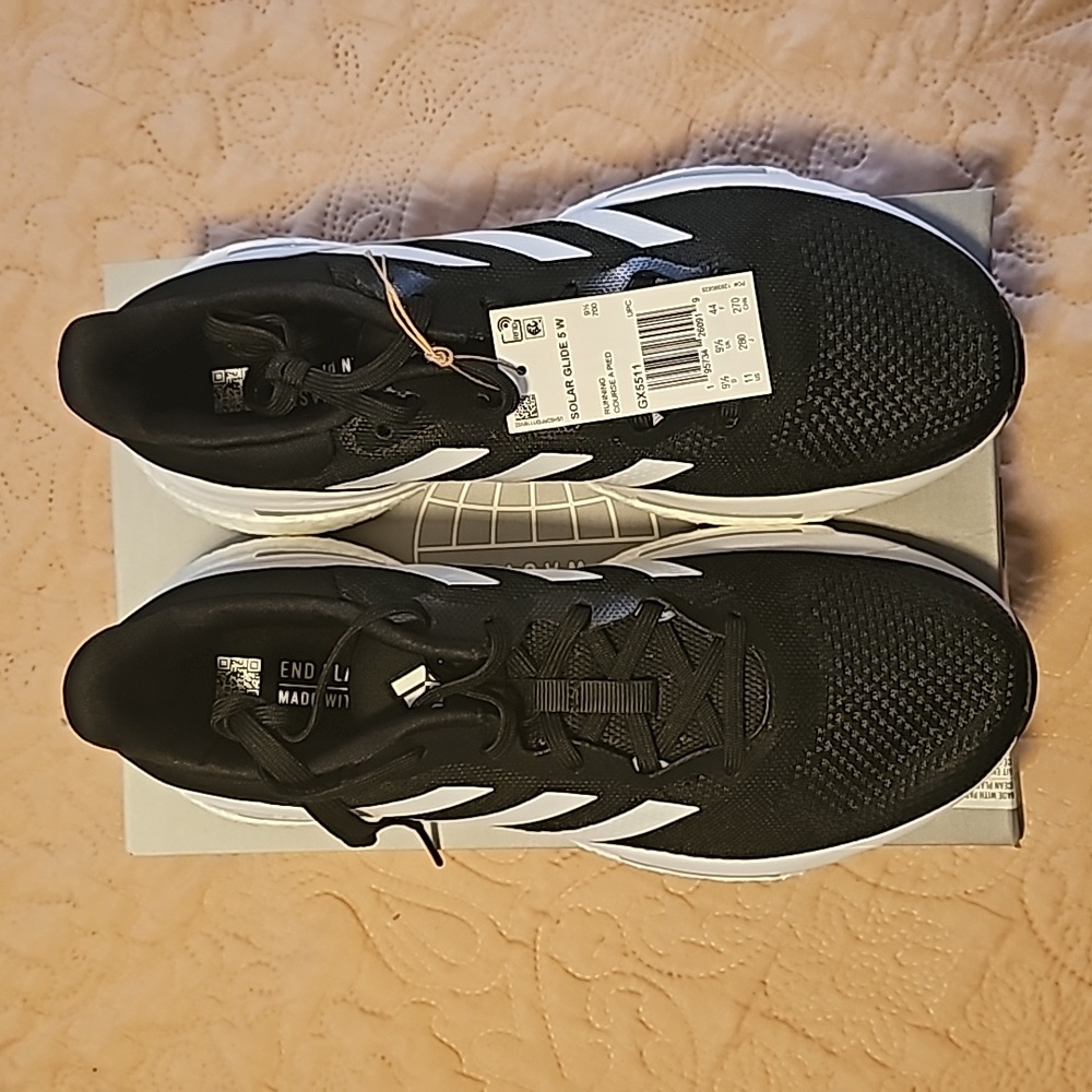 Women's Adidas Solar Glide Size 11